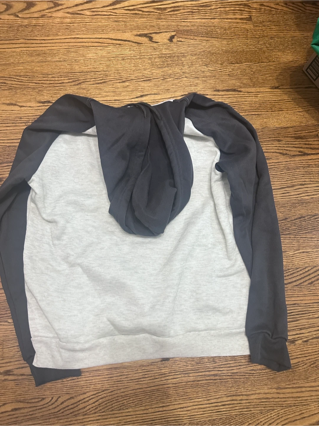 Hoodie with Cat Graphic - photo 2
