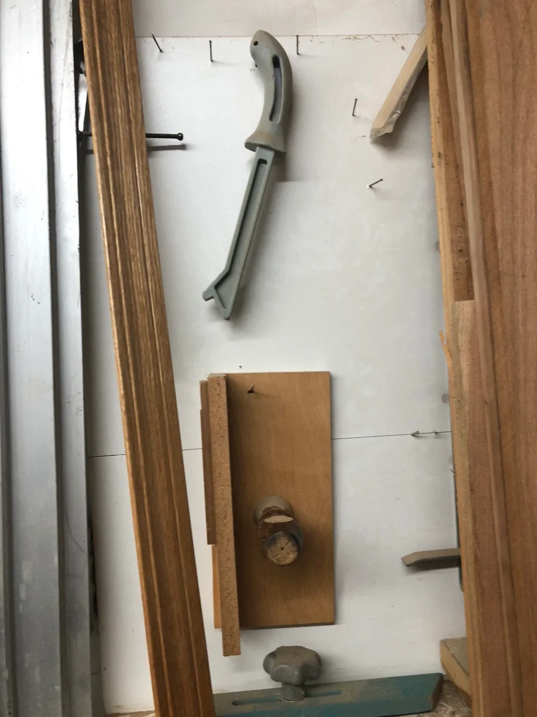 🪚 General 6” Jointer - Heavy-Duty Woodworking Tool (edmonton) image indicator(9)