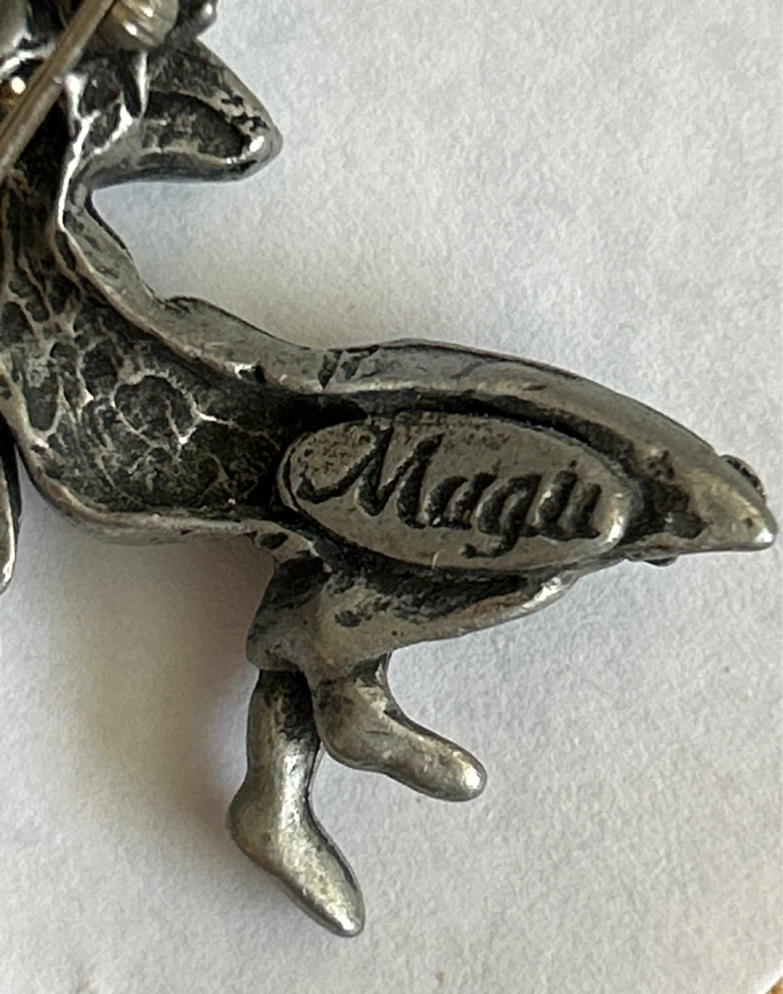 Vintage Mugu Angel Harp Brooch - photo 4
