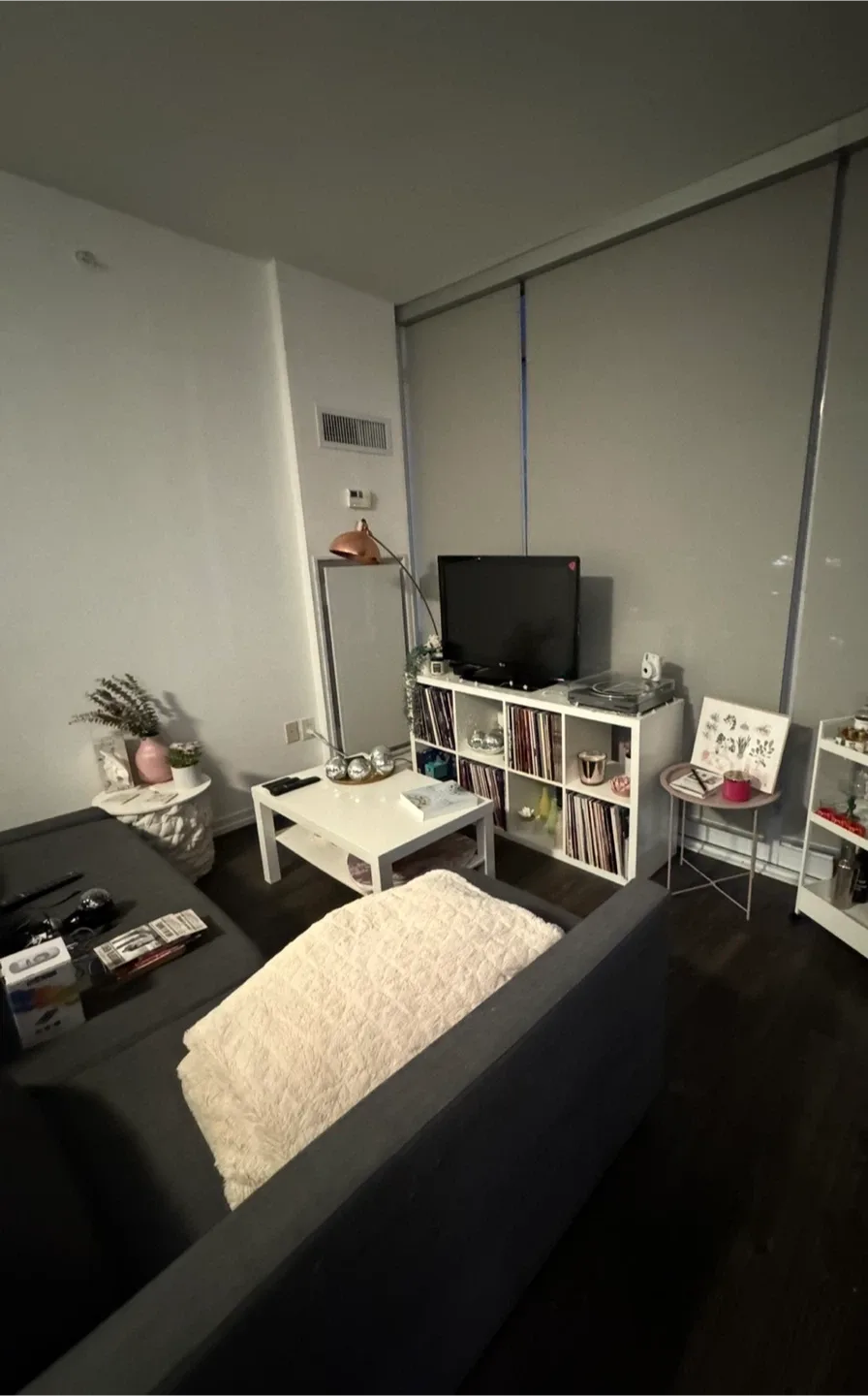 IKEA FRIHETEN Corner Sofa Bed - Skiftebo Dark Gray image indicator(5)