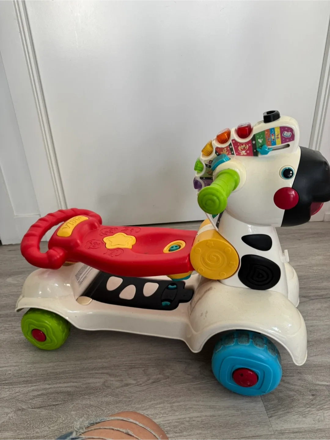 VTech Zoo Zoom Zebra Scooter image indicator(4)