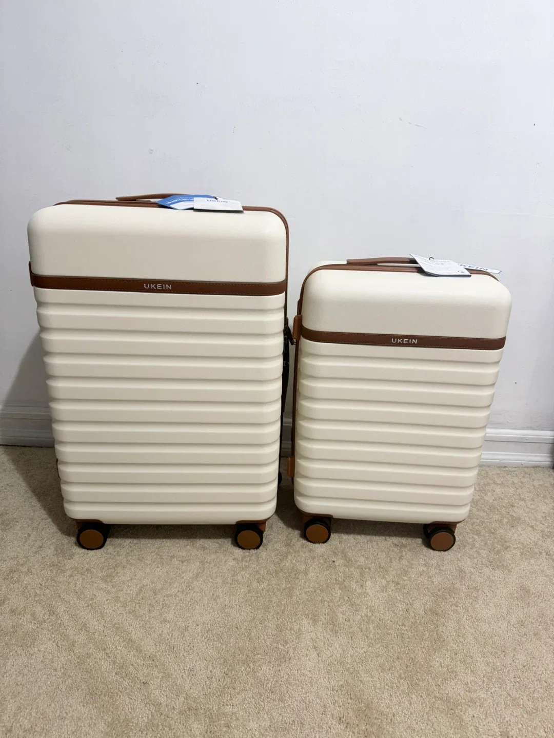 Brand New 24inch-20inch UKEIN 2-Piece Luggage Set thumbnail