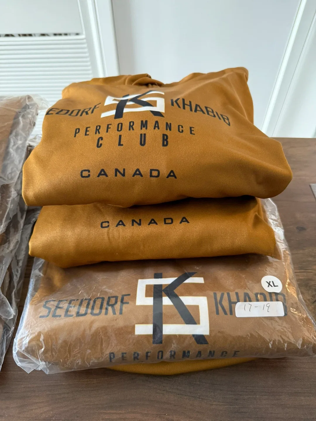 Seedorf Khabib Performance Club Hoodie - XL image indicator(5)