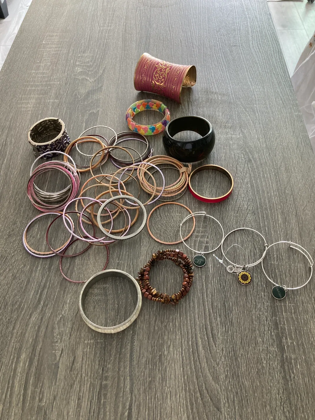Assorted Bracelets - Bundle thumbnail