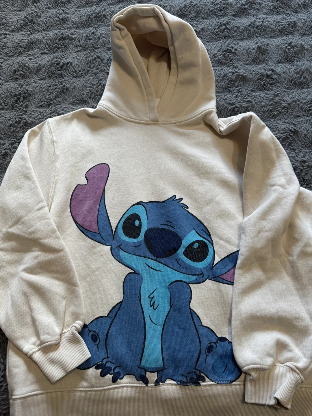 Disney & Sanrio Sweaters - Size XL image indicator(6)