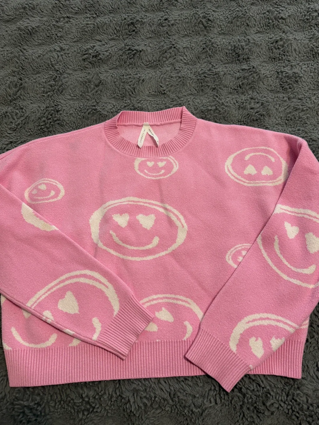 Bunch  of sweatshirts - Size 11-12 image indicator(8)