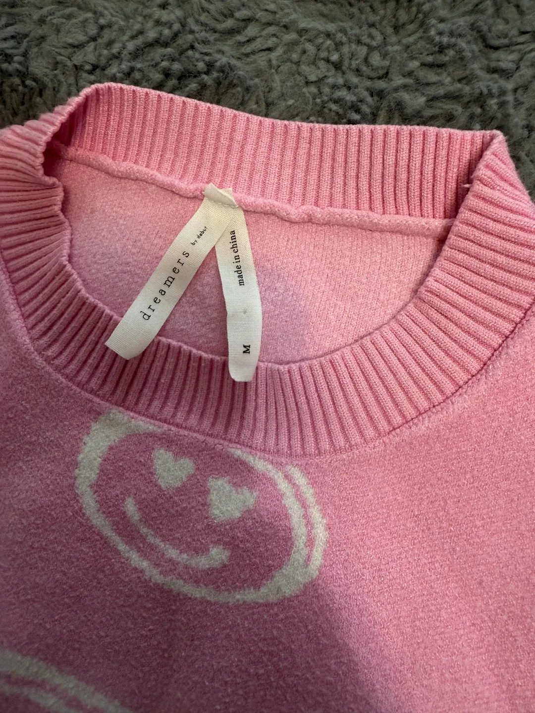 Bunch  of sweatshirts - Size 11-12 image indicator(9)