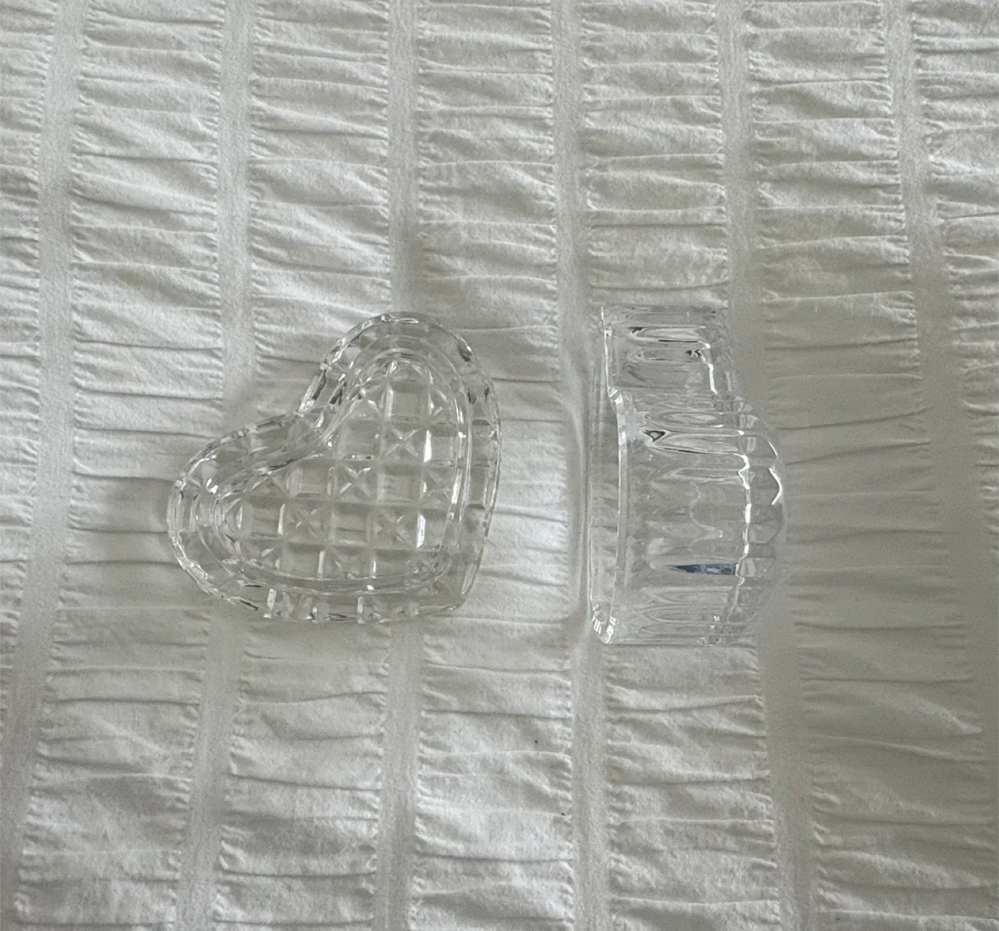 Antique Heart Shaped Dish image indicator(3)