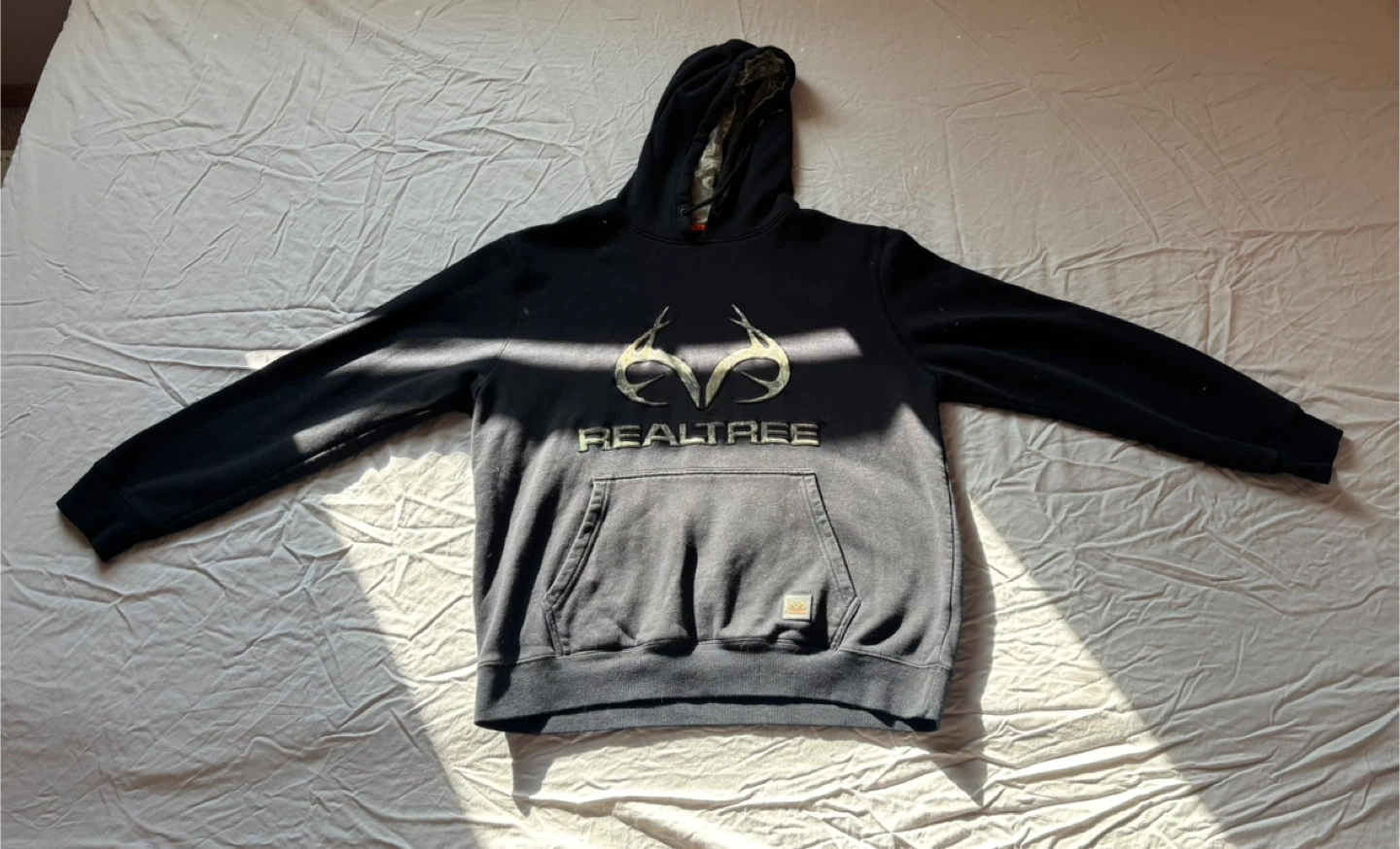 Realtree Hoodie - Size L