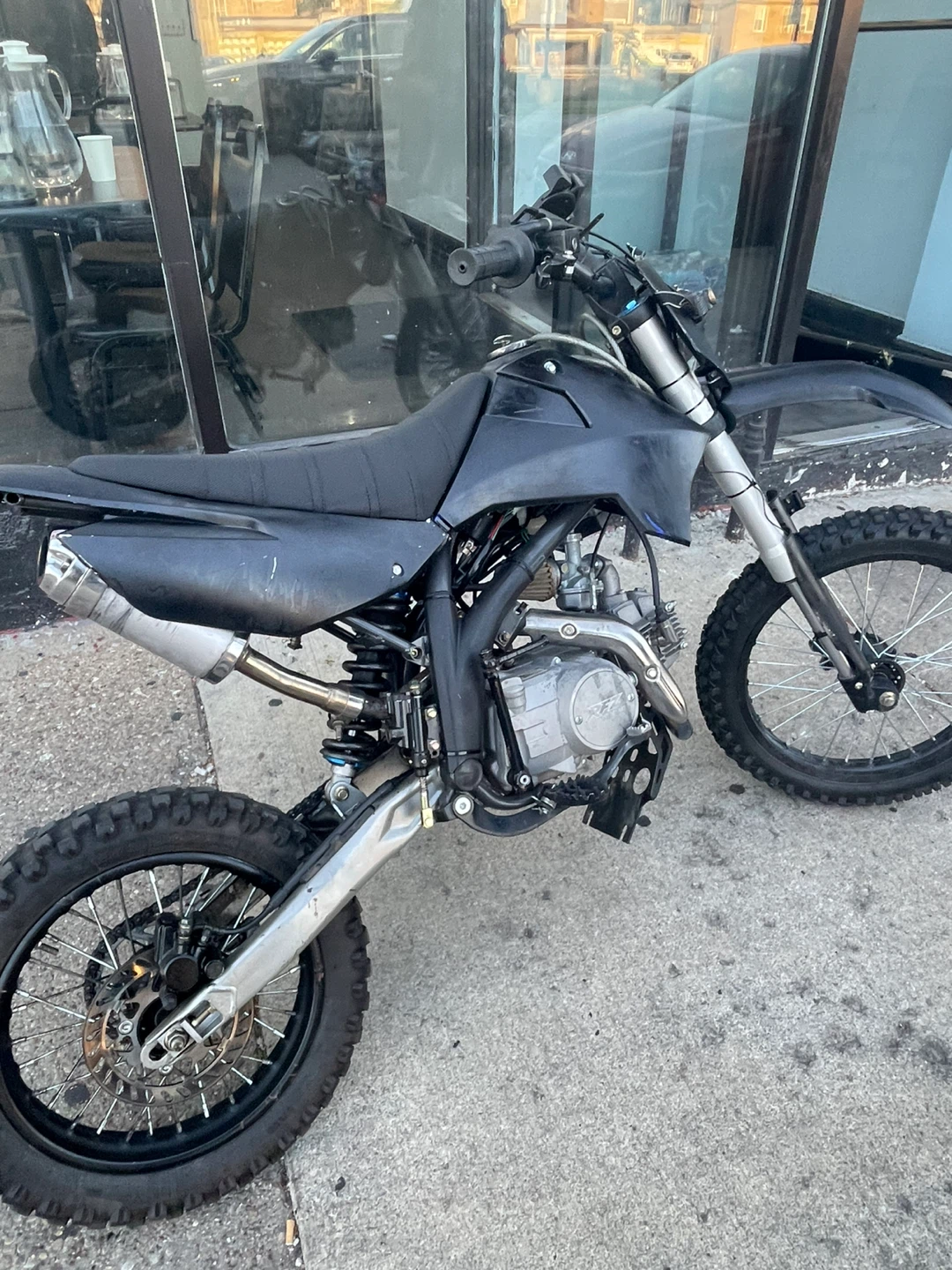 Dirt Bike - 125cc
