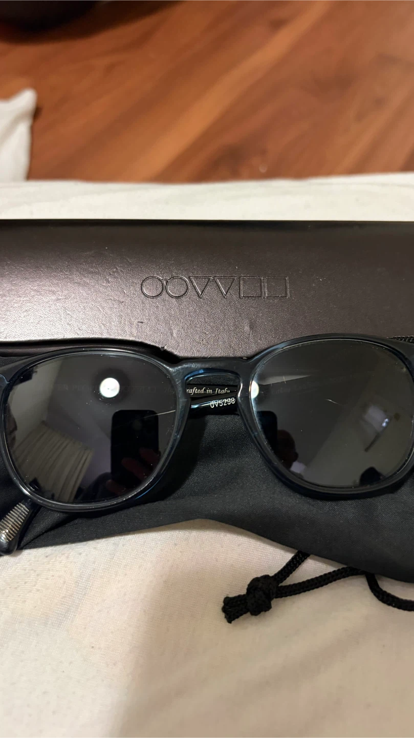Oliver Peoples OV5298SU Finley Esq. Sun