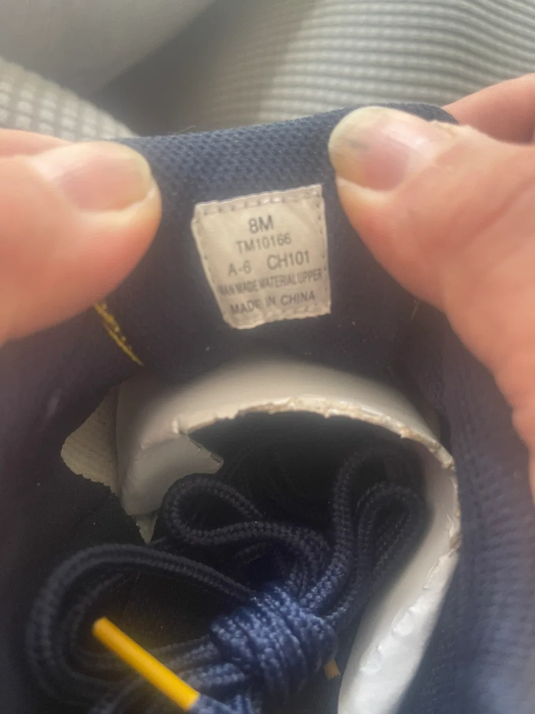 Tommy Hilfiger Sneakers - Size 8M image indicator(6)