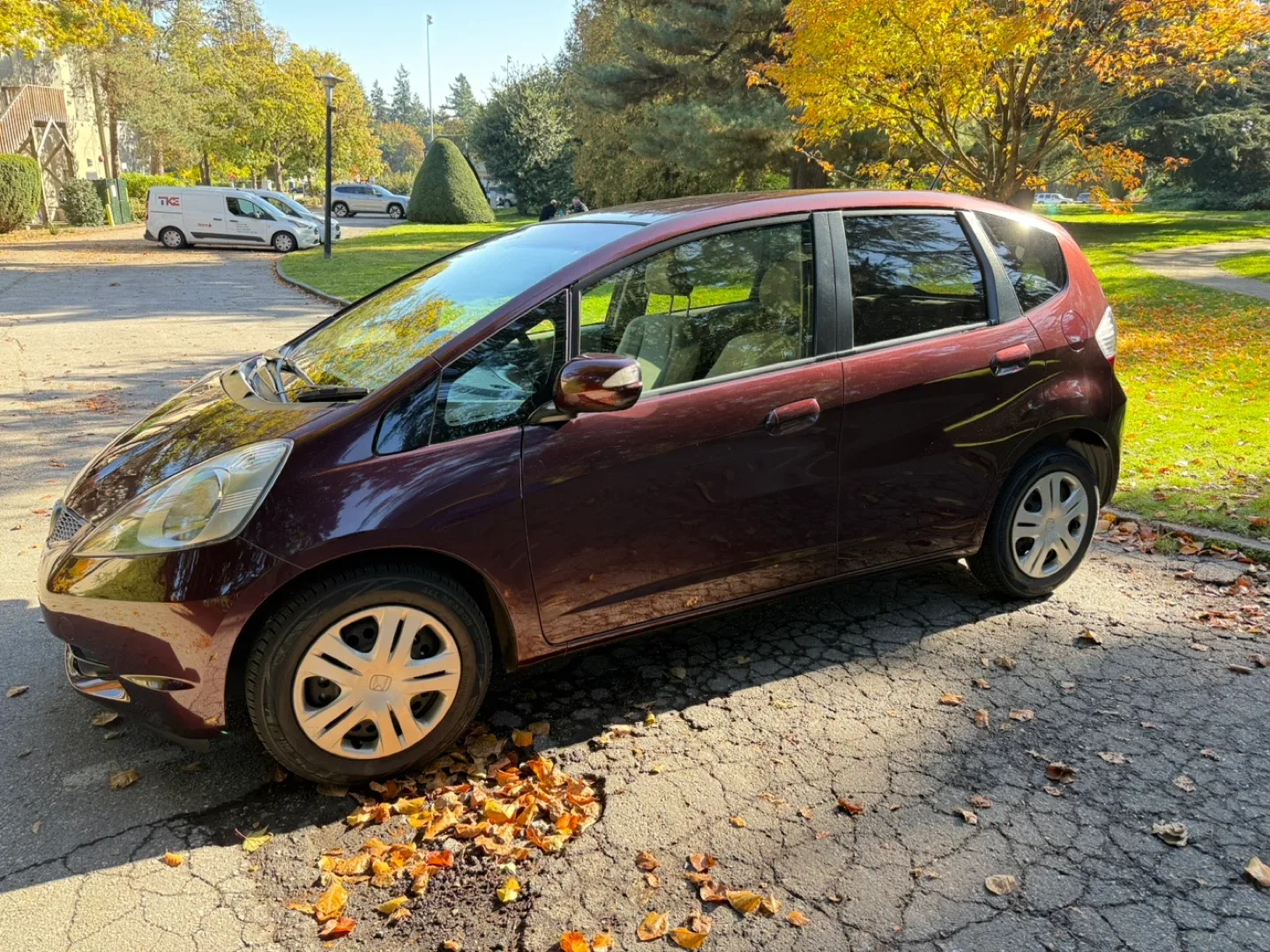 2010 Honda Fit Sport – Japanese Import/Only 44,000 km image indicator(5)