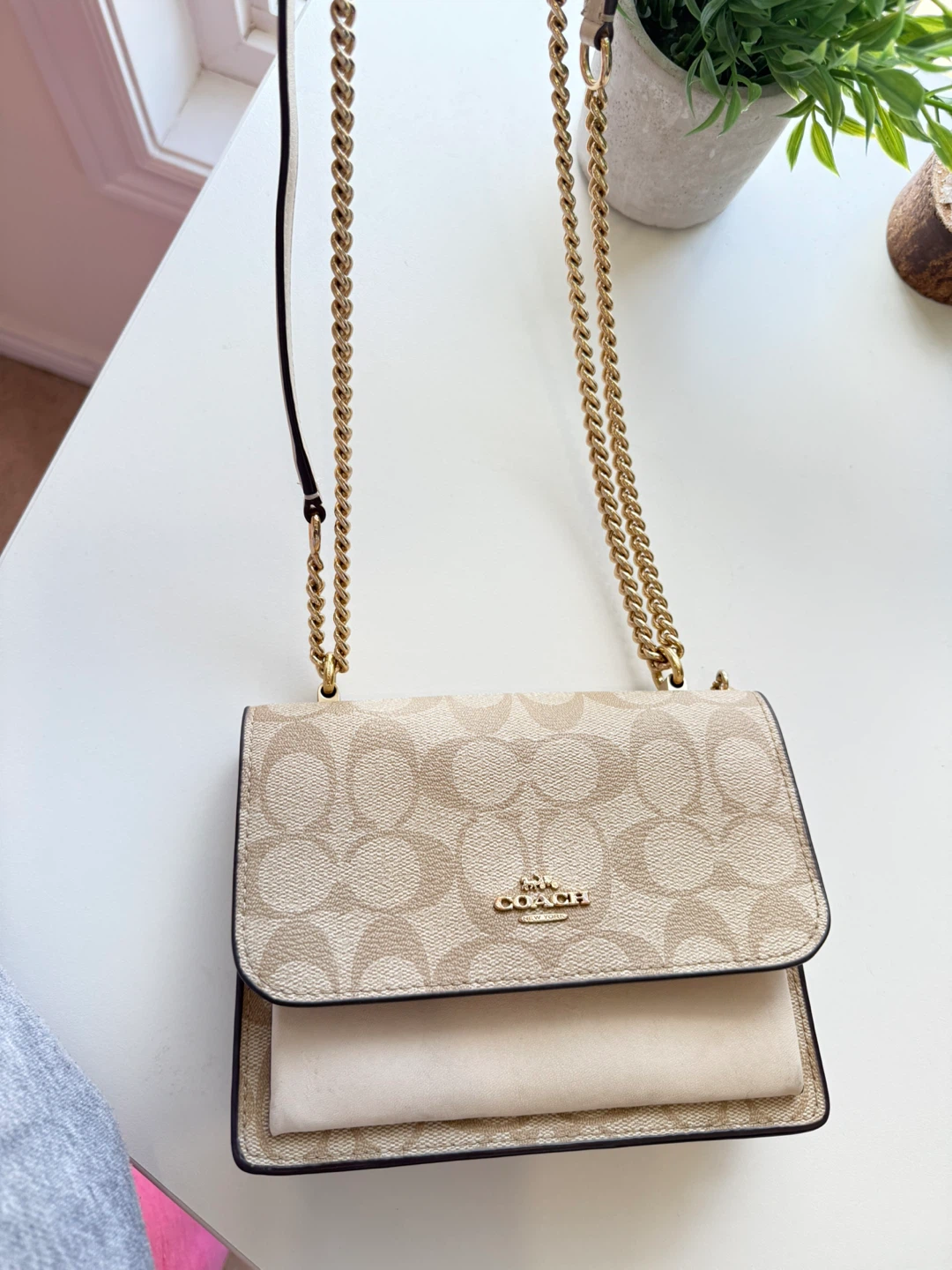 Coach Klare Beige Signature Chain Crossbody Bag - photo 2
