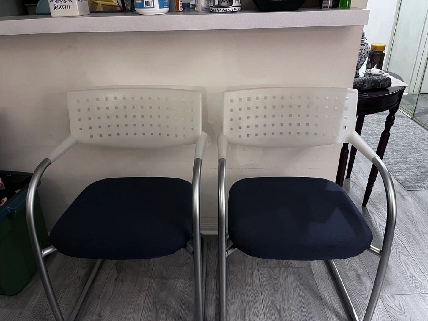 Pair of Office/Waiting Room Chairs - photo 5