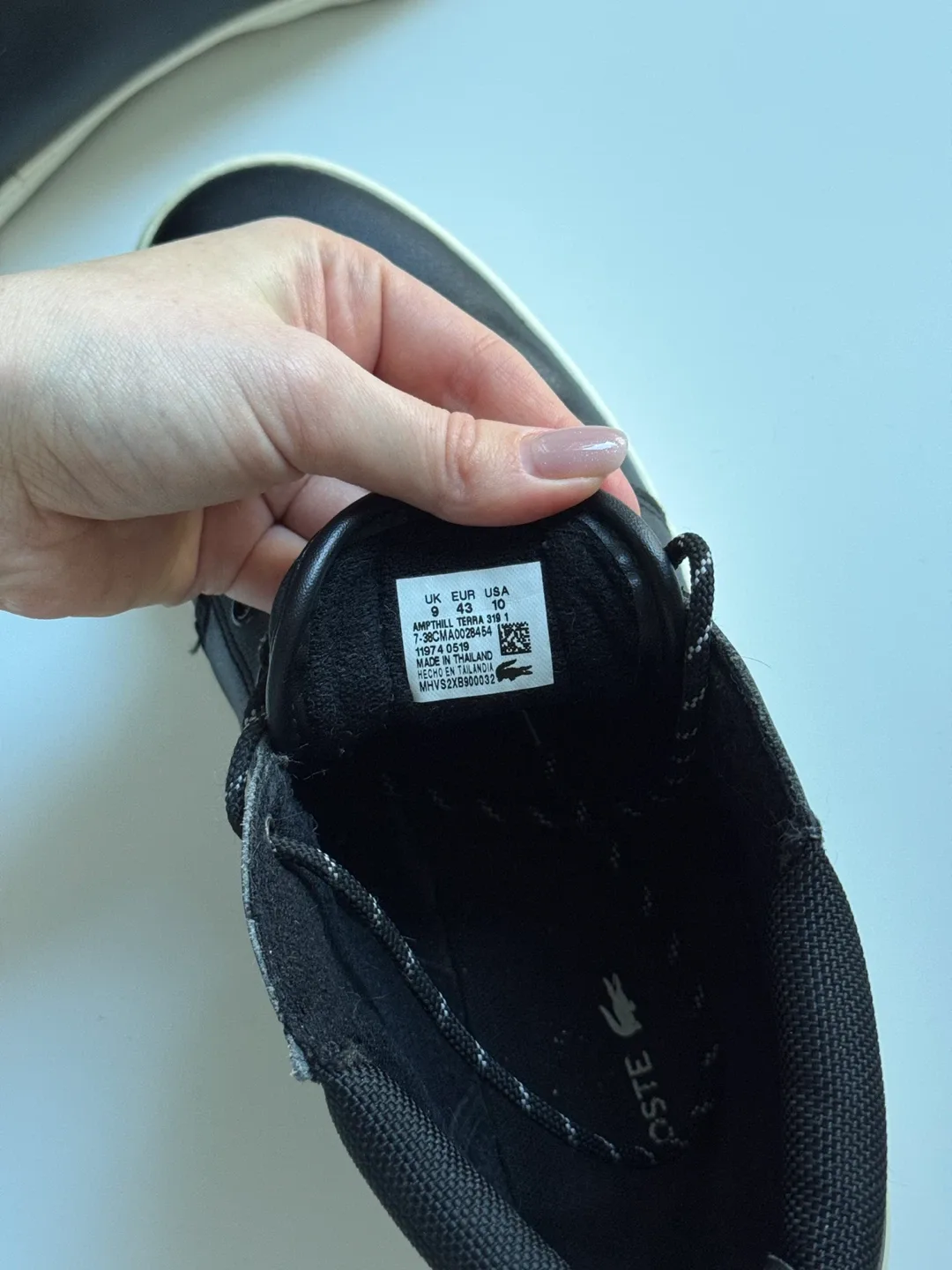 Lacoste Ampthill Terra Black Leather Men’s Shoes, Size 10 image indicator(2)