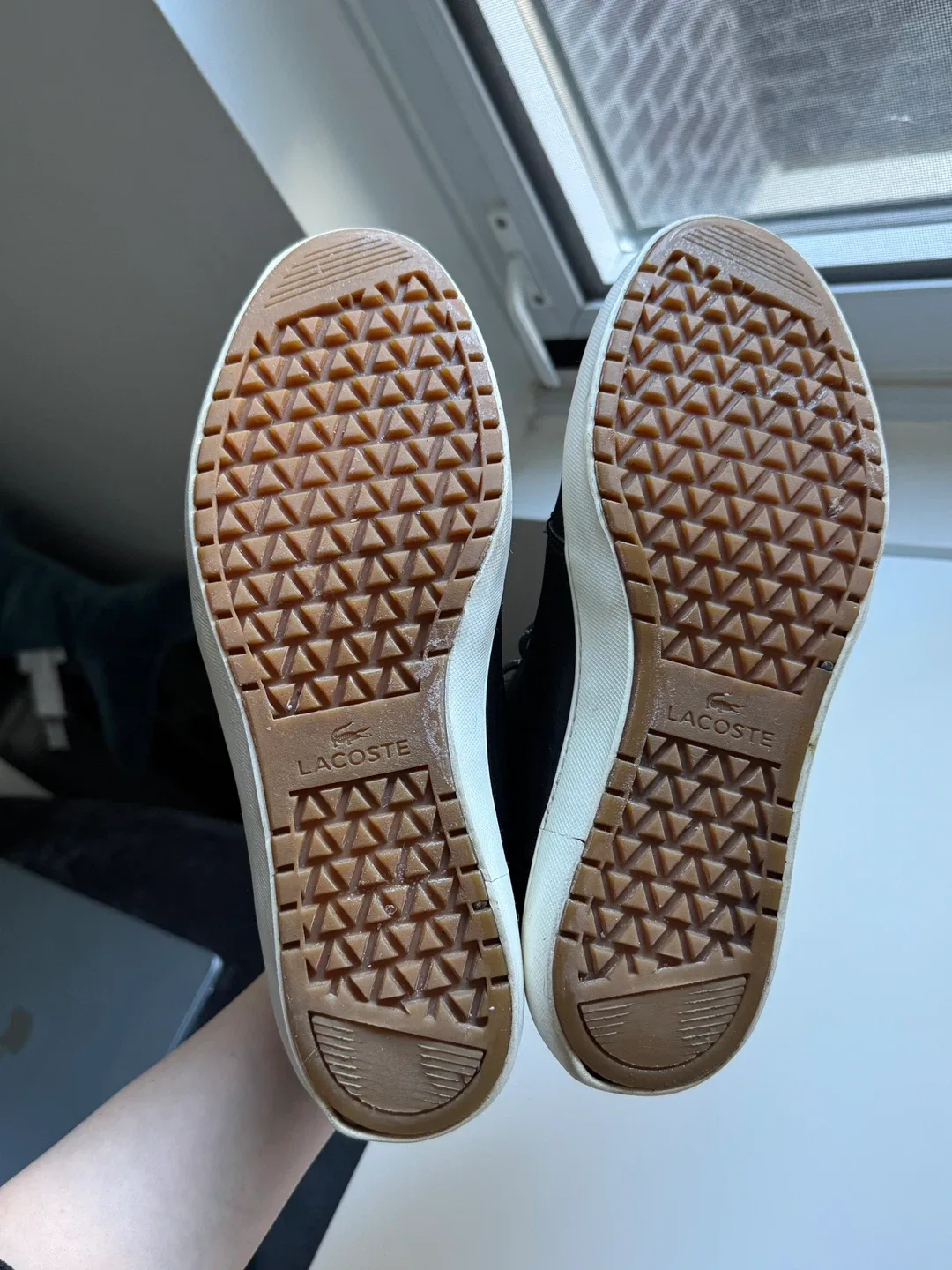 Lacoste Ampthill Terra Black Leather Men’s Shoes, Size 10 image indicator(5)