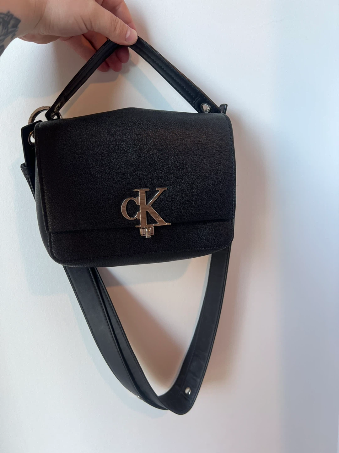Calvin Klein Jeans Black Crossbody Bag - photo 2