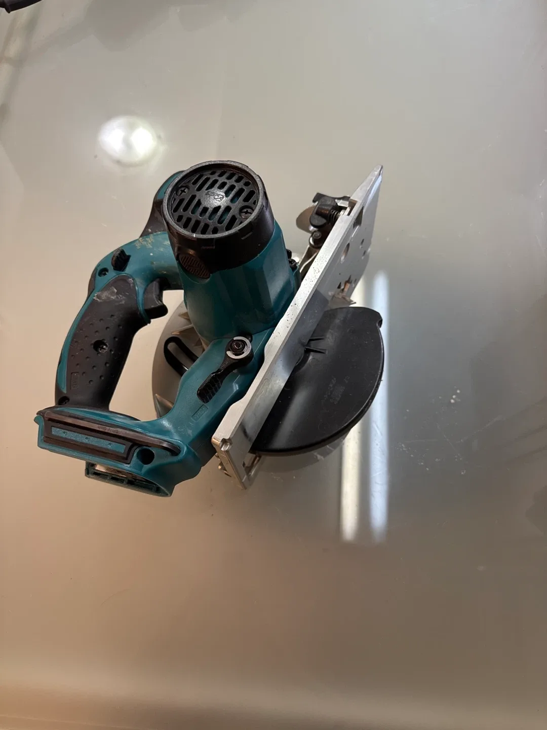 Makita LXT Cordless Circular Saw image indicator(2)