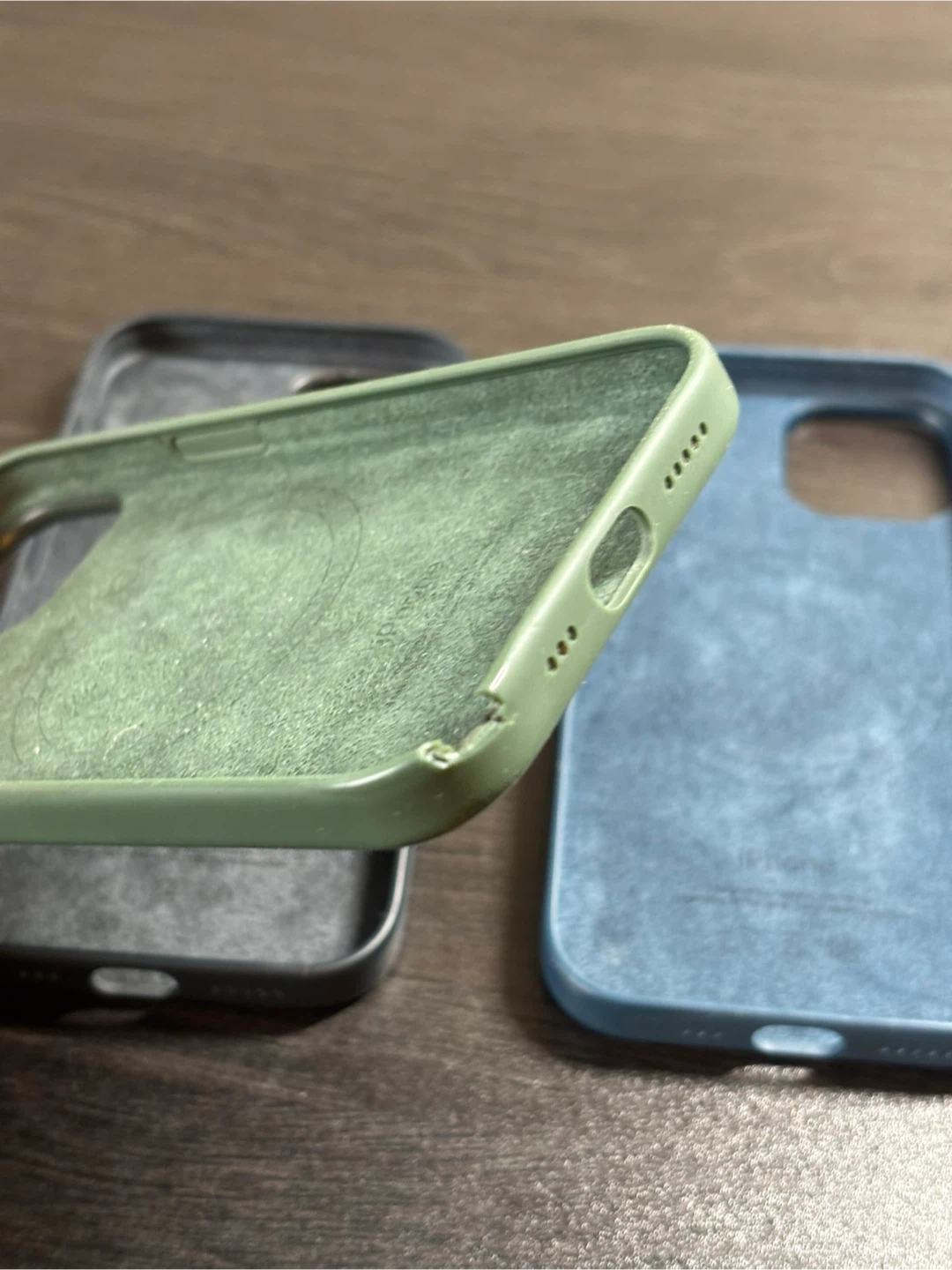 iPhone 15 Apple silicone case 3 - photo 3
