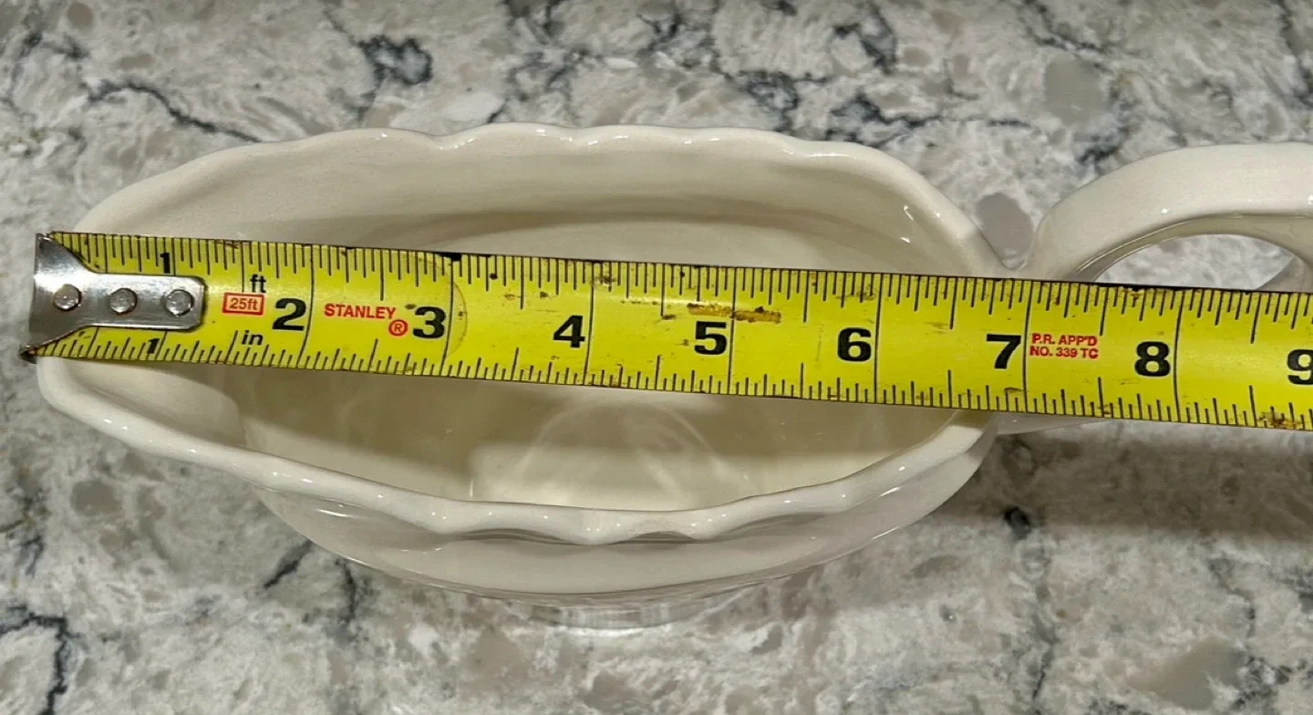 Vintage Gravy Boat with Detachable Underplate image indicator(4)