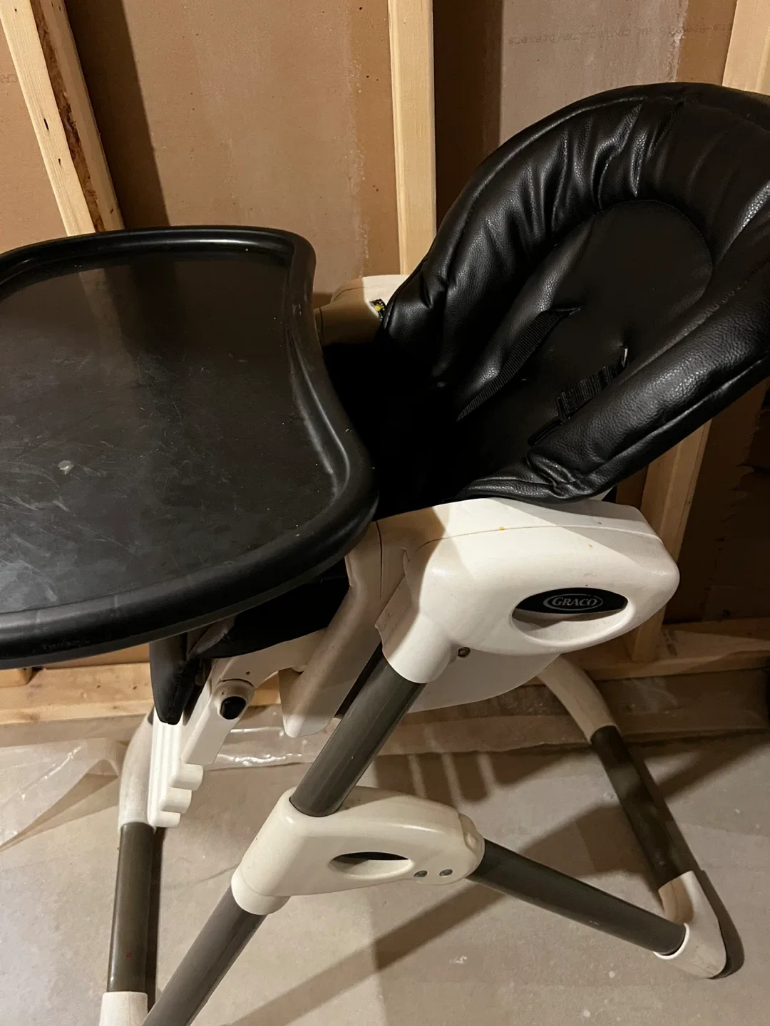 Graco High Chair - Black image indicator(2)