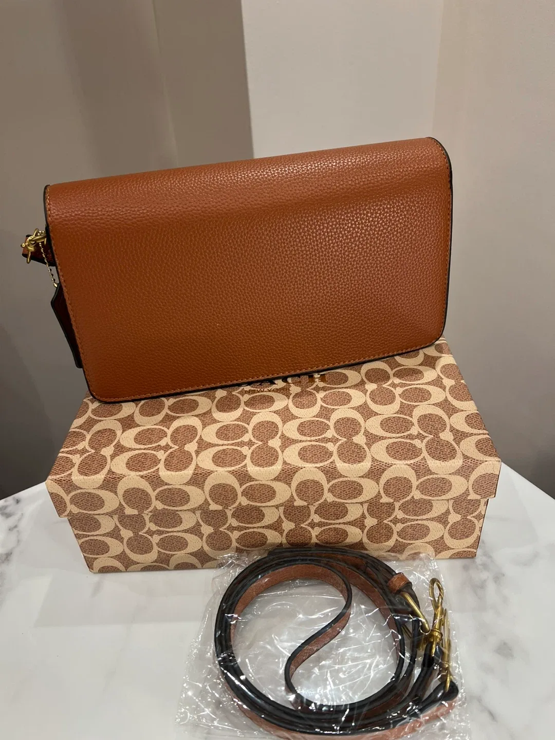 Coach Tabby purse image indicator(2)