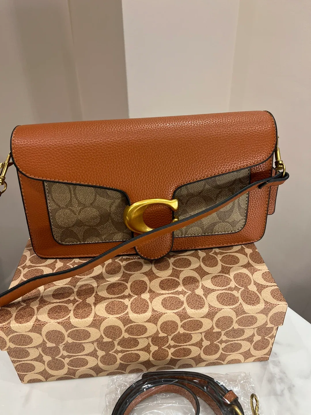 Coach Tabby purse image indicator(3)