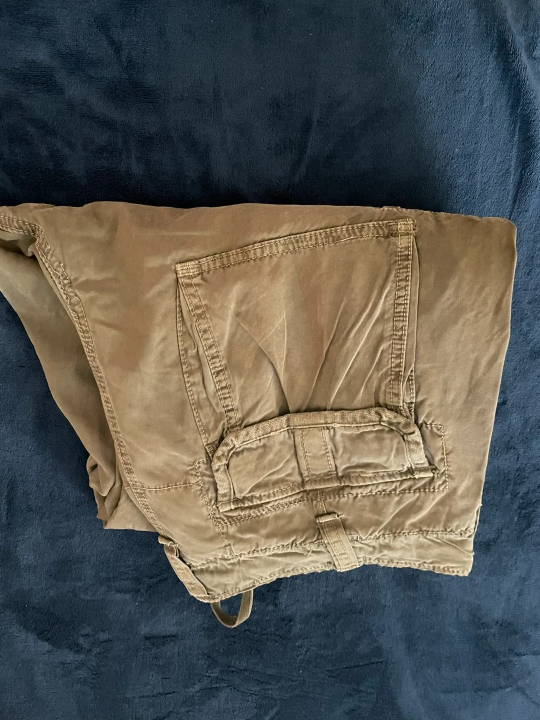 Abercrombie & Fitch Olive Cargo Pants image indicator(4)