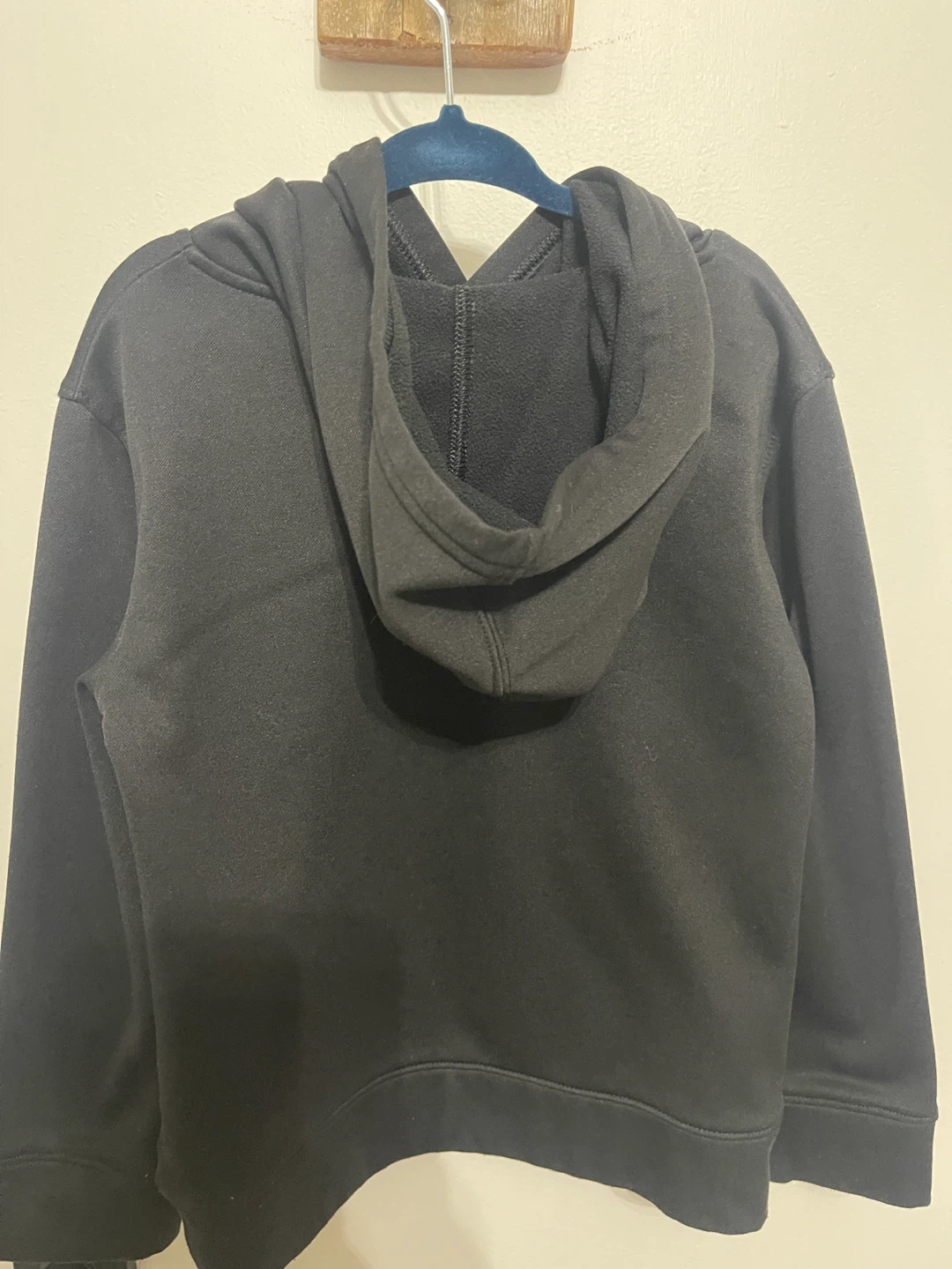 Toddler Size 5 Under Armour fleece lined hoodie - photo 3