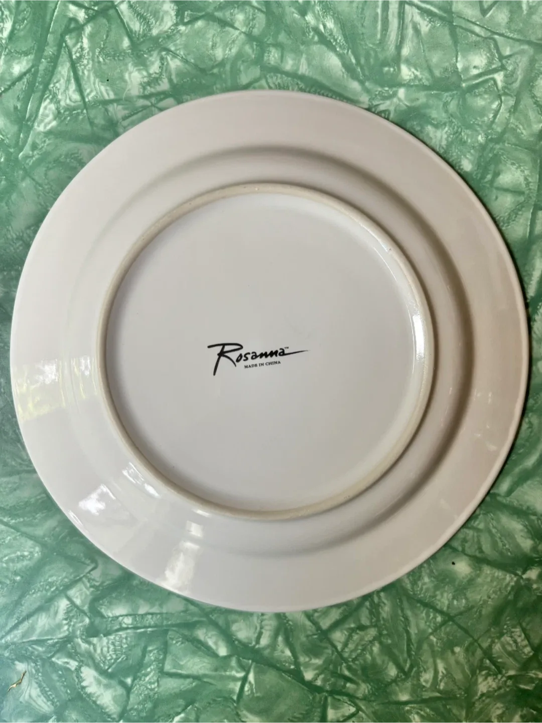 Rosanna Red Dots Plates - Set of 4 image indicator(3)