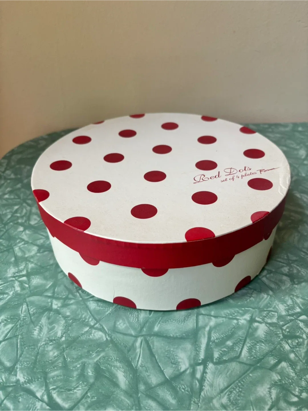 Rosanna Red Dots Plates - Set of 4 image indicator(6)