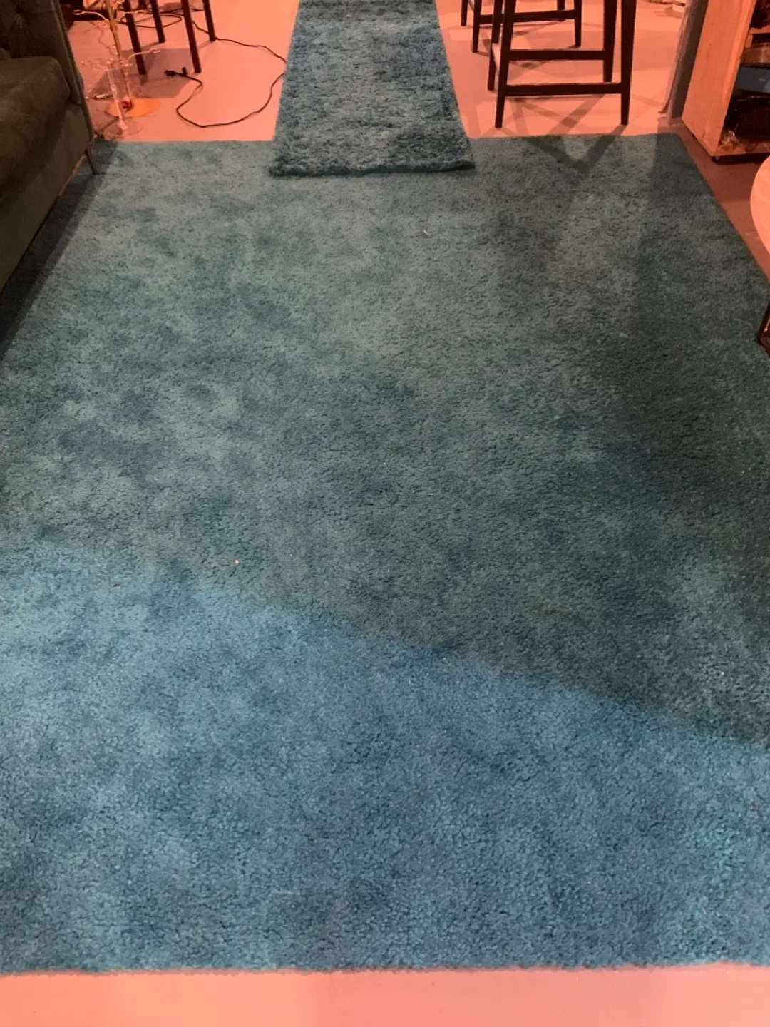 Blue Shag Rug image indicator(2)