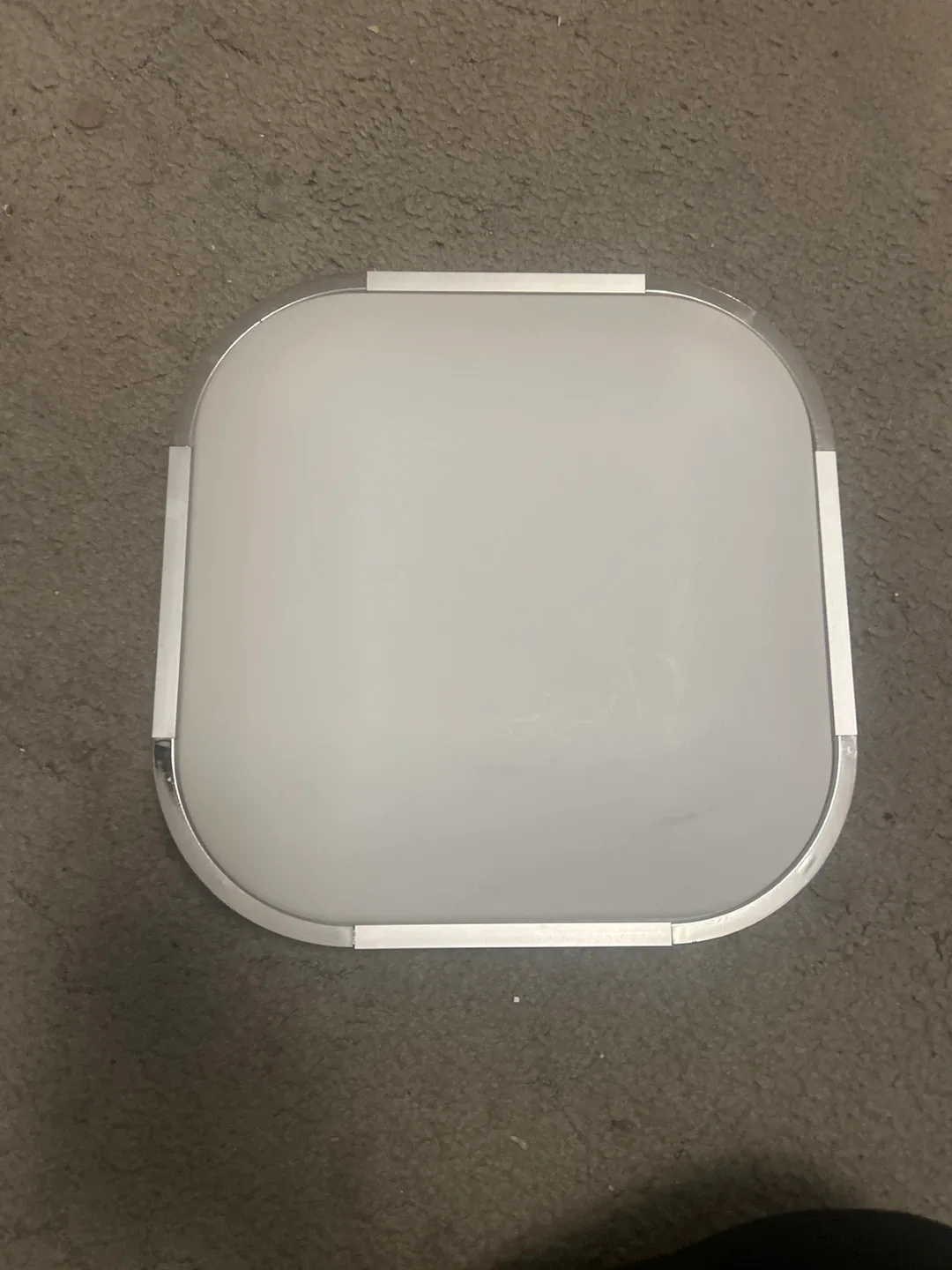 LED Flush-Mount Ceiling Light l – Integrated Driver thumbnail