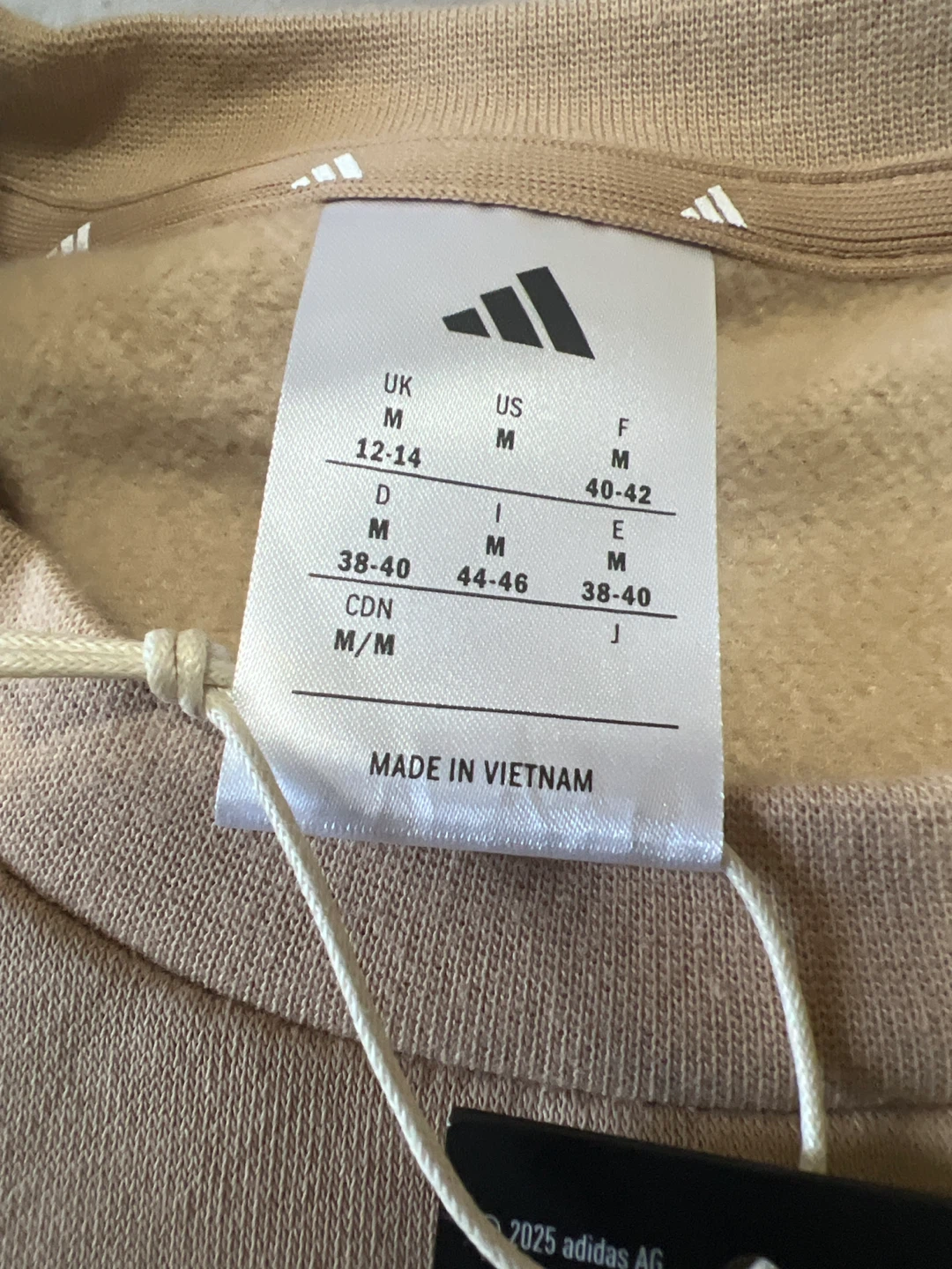 New Adidas Sweatshirt - Size M - photo 4