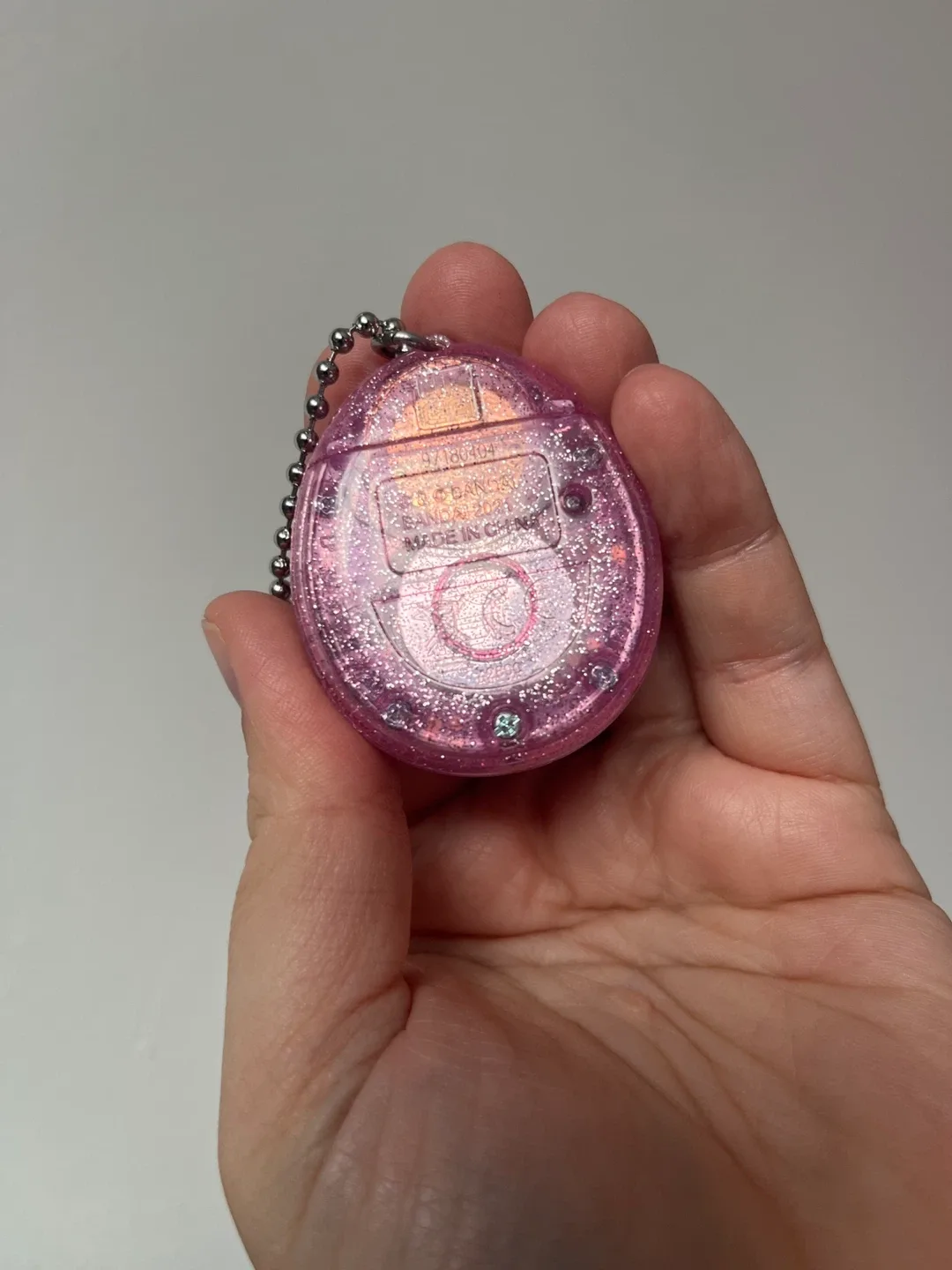 Tamagotchi Pink Glitter Keychain image indicator(2)