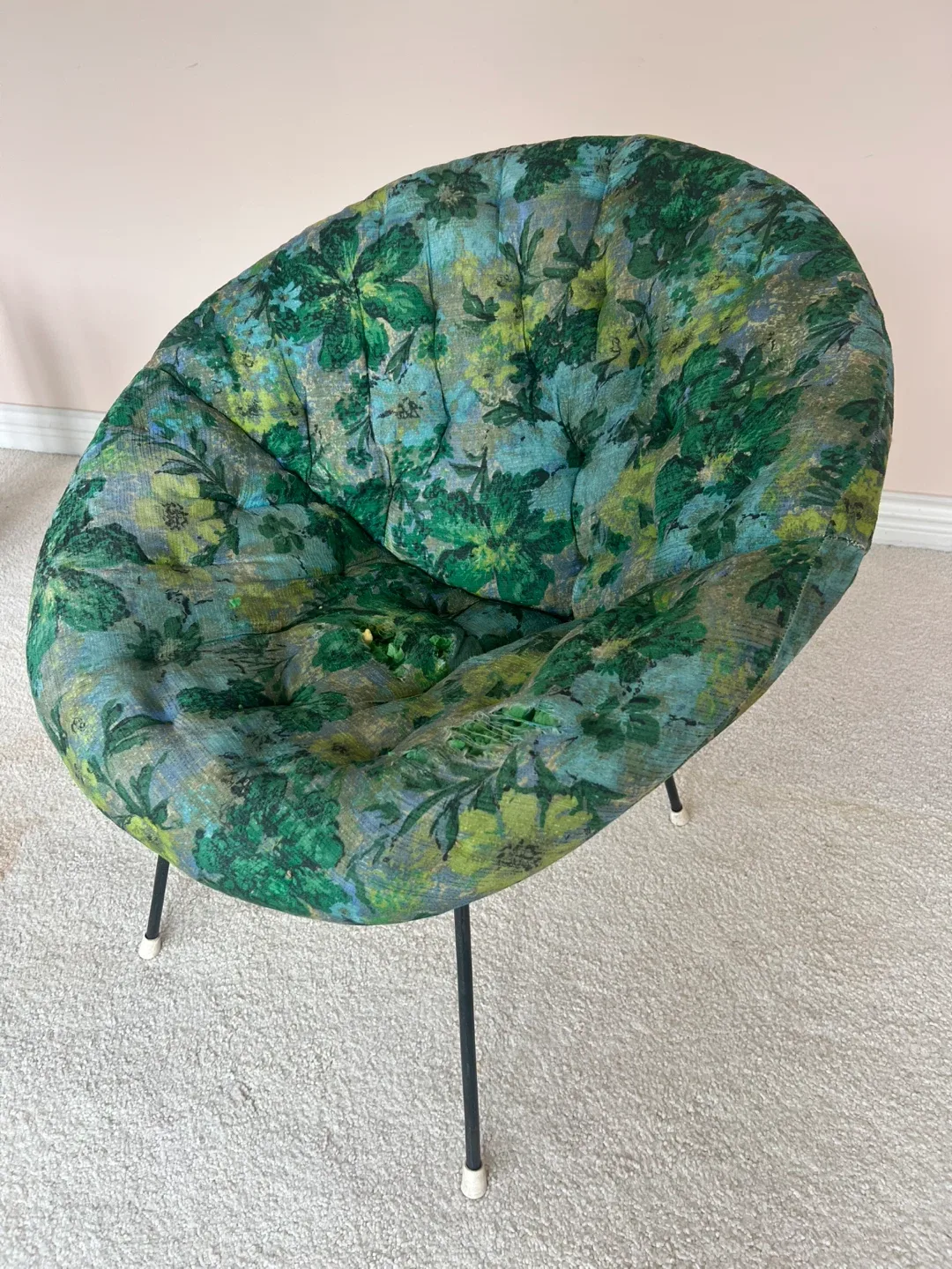 Vintage Floral Accent Chair thumbnail