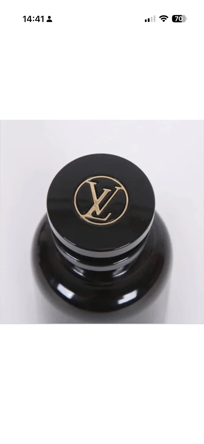 Louis Vuitton Ombre Nomade Perfume image indicator(4)