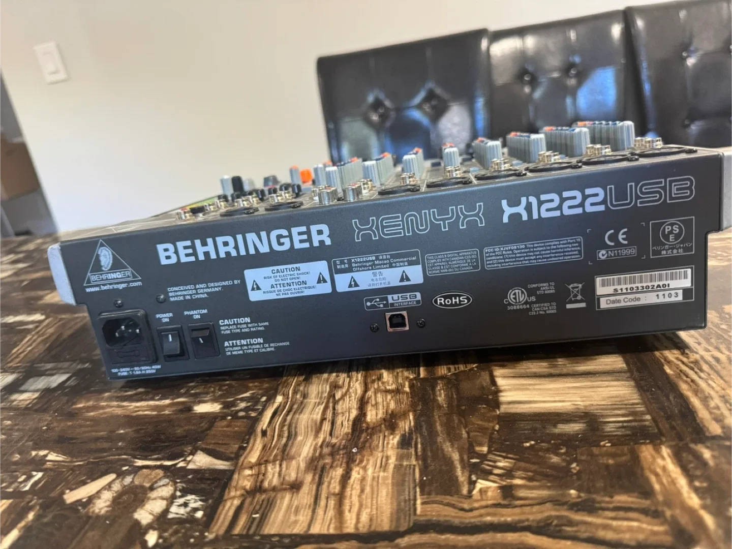 Behringer XENYX X1222USB image indicator(5)