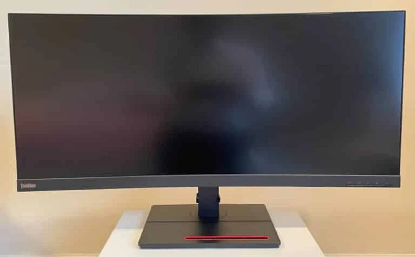 Lenovo P34w-20 - used less than 3 months thumbnail