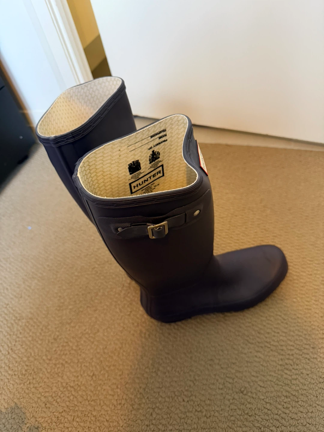 Hunter Rain Boots - Size 9 women - Dark Purple - photo 3