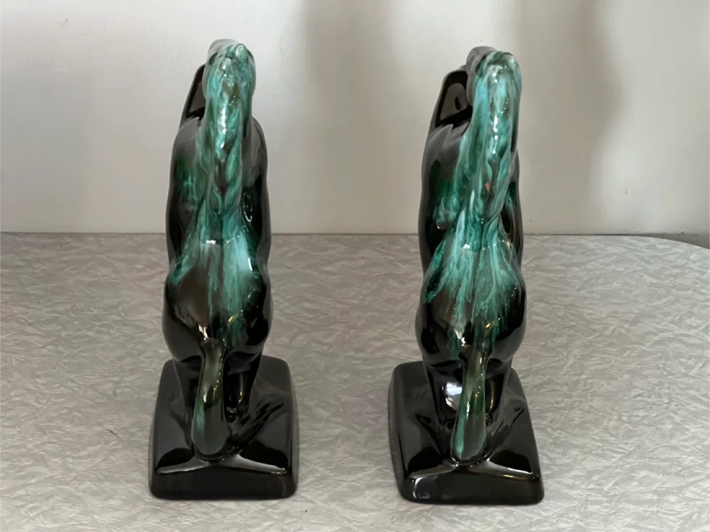Vintage Blue Mountain Pottery Horse Book Ends image indicator(4)