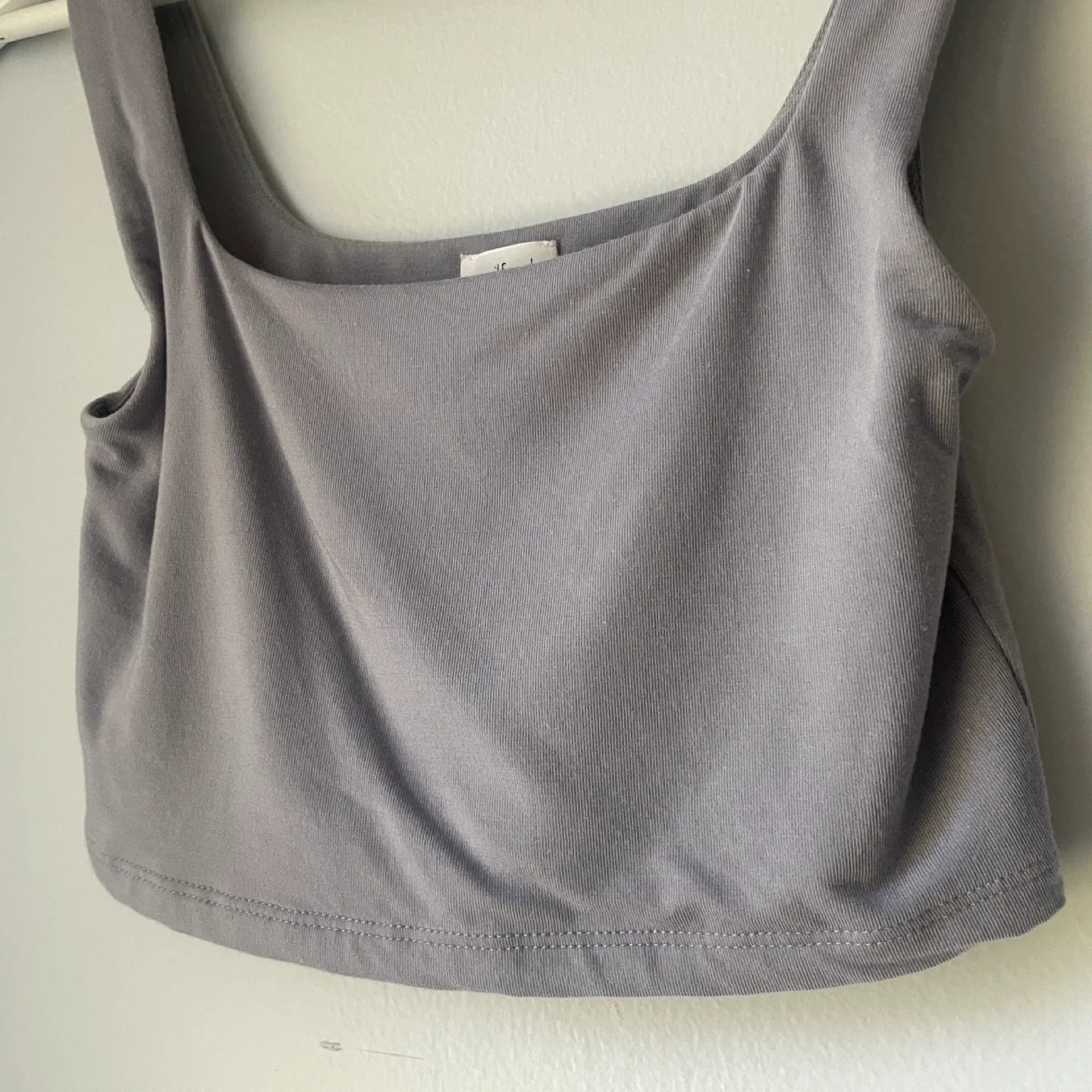 Aritzia Wilfred Vacay Cropped Tank Top in Soft Iris Size XS image indicator(3)