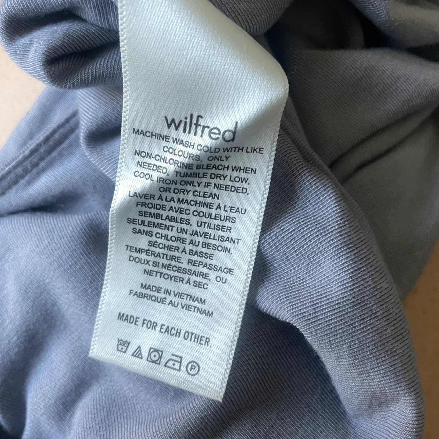 Aritzia Wilfred Vacay Cropped Tank Top in Soft Iris Size XS image indicator(5)