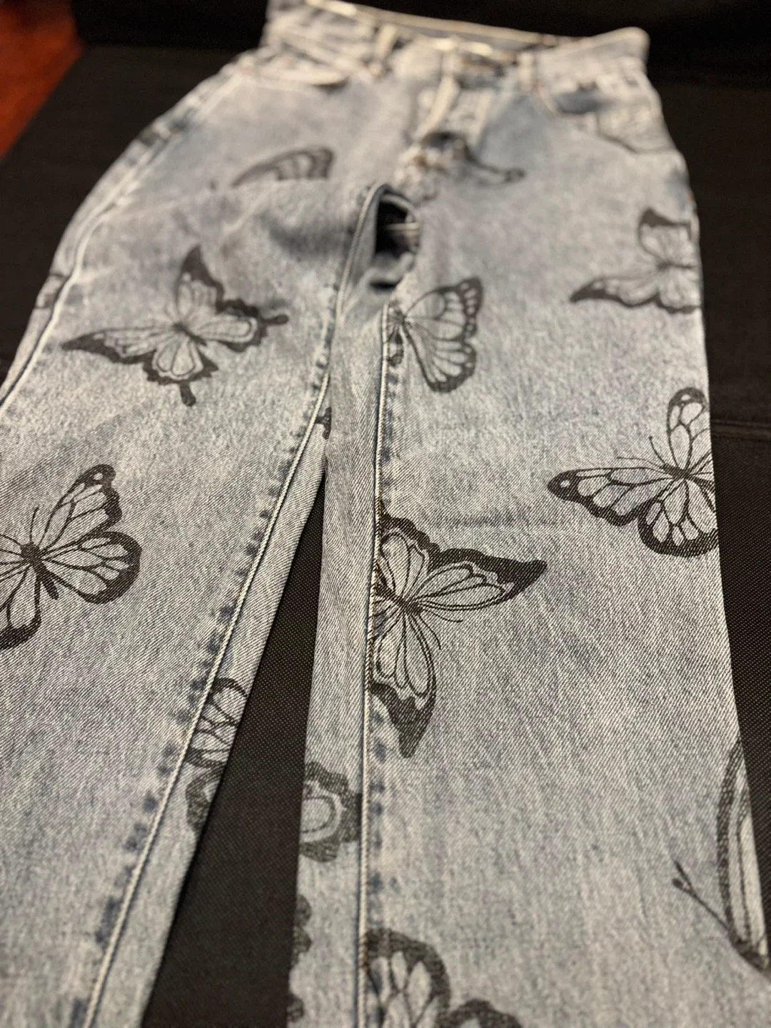 Pacsun Butterfly Print High Rise Jeans - Size 25 image indicator(6)