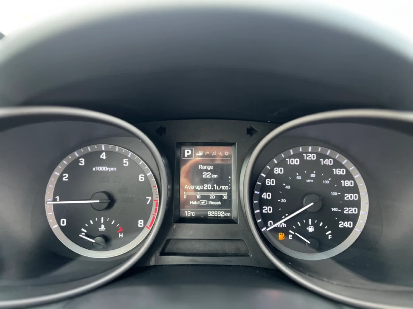 Black Hyundai Santa Fe Sport AWD image indicator(9)