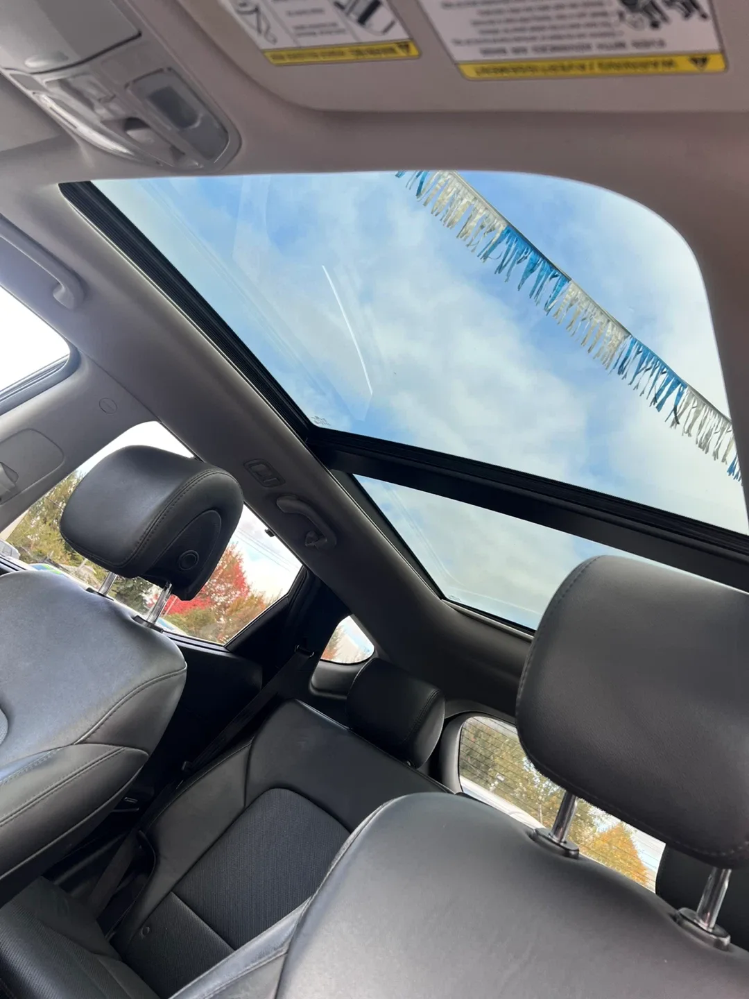 Black Hyundai Santa Fe Sport AWD image indicator(10)