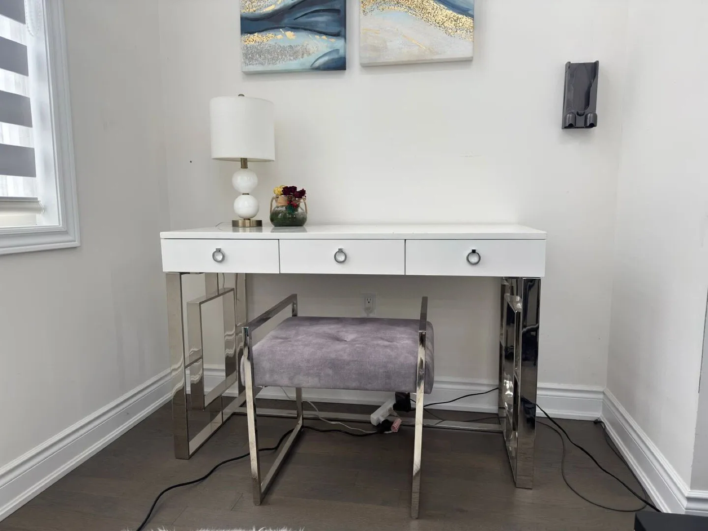 White Desk with Chrome Legs & Grey Stool image indicator(2)