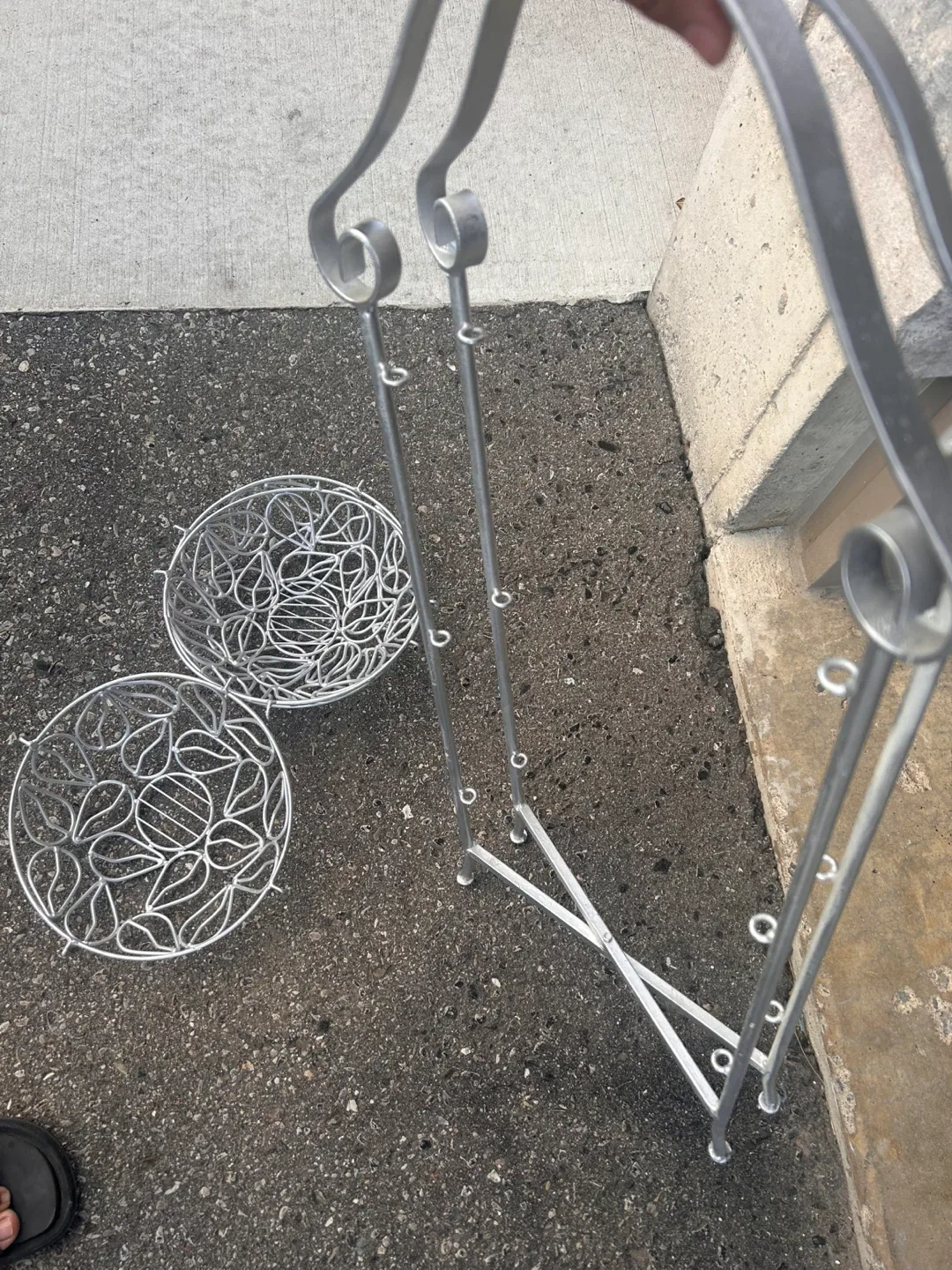 Silver Metal Tiered Plant / produce Stand image indicator(2)