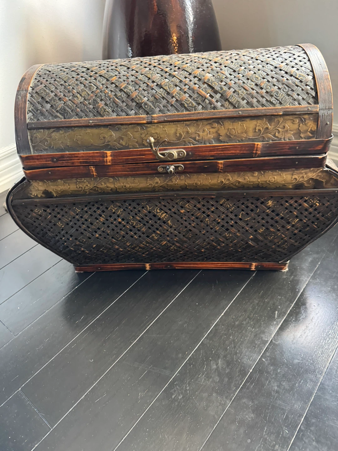 Woven Storage Trunk